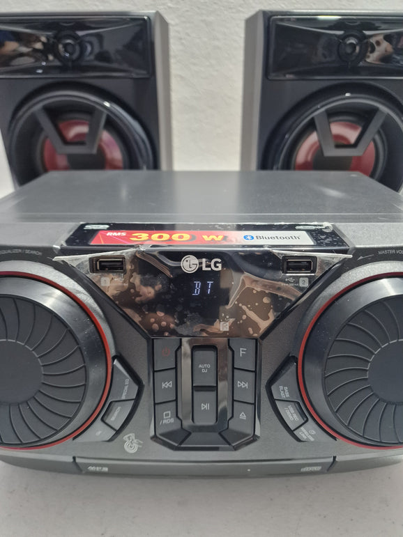 Equipo de Sonido, Potencia 300W, Bluetooth, USB Dual, Entrada AUX, Radio FM, Reproductor CD